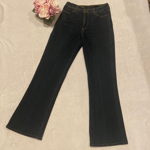 NYDJ Denim - NYDJ TUMMY TUCK JEANS Premium Denim Size 6 Blue Jeans Made In USA